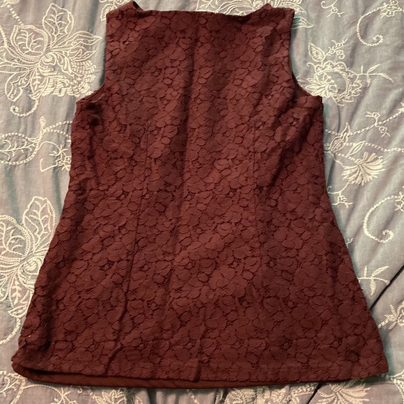 Banana Republic Purple Lace Tank size Small - Picture 3 of 3